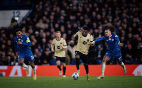 Spatial Intelligence in Football: Why Some Players Always Know Where the Ball Is